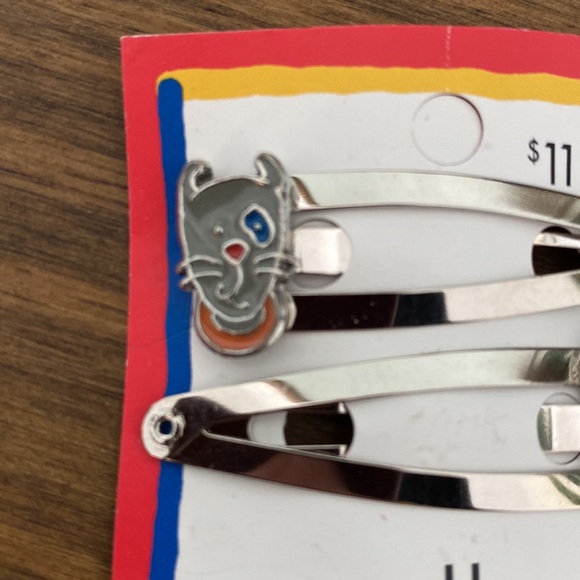 Bundle of 6 Vintage Caillou Hair Clips 👶🏼 - Picture 4 of 5